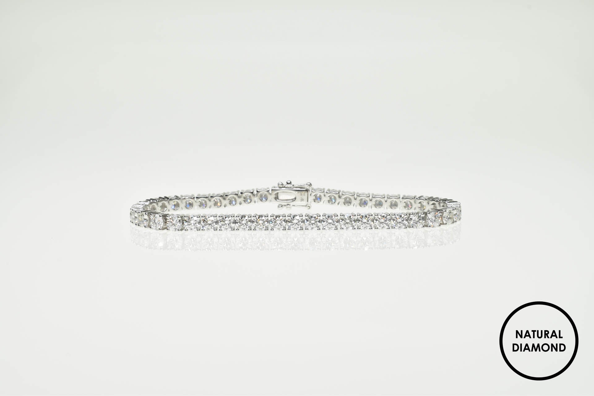 Classic Tennis Bracelet with Natural Diamonds